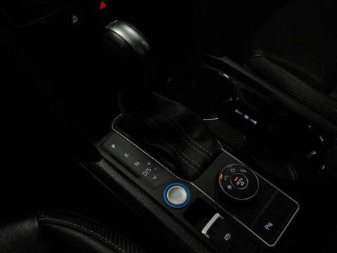 2022 Volkswagen Atlas Cross Sport V6 SEL R-Line 4Motion