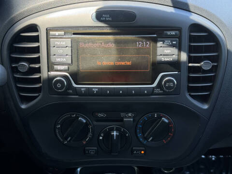 2015 Nissan JUKE S