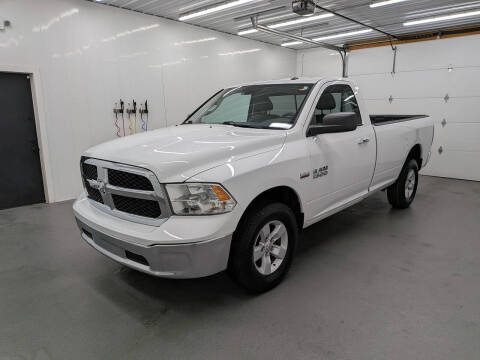 2016 RAM 1500 SLT