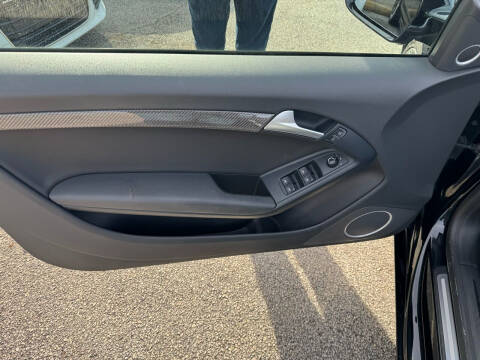 2011 Audi A5 2.0T quattro Premium Plus