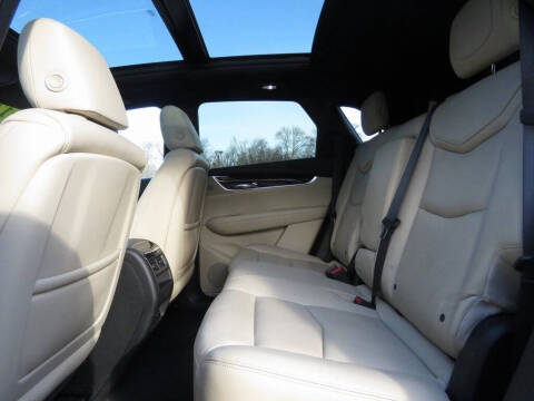 2017 Cadillac XT5 Premium Luxury