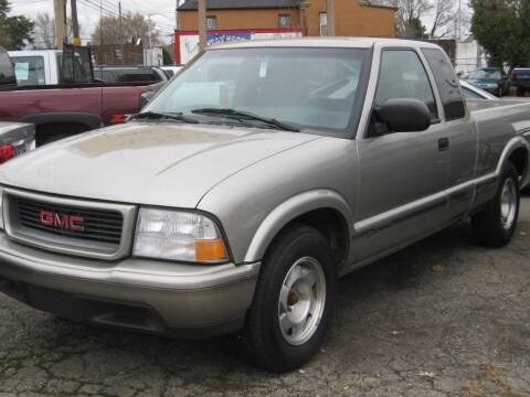 1998 GMC Sonoma for sale at S & G Auto Sales in Cleveland OH