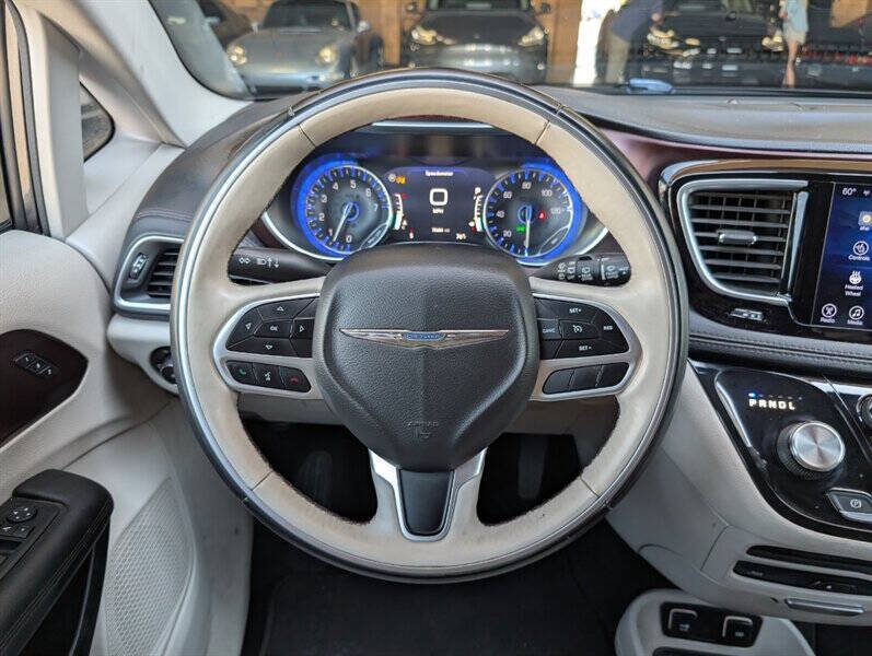 2017 Chrysler Pacifica Limited