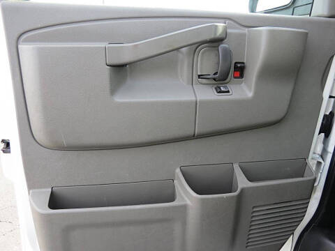 2017 Chevrolet Express 2500