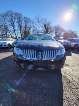 2009 Lincoln MKS for sale at Right Choice Automotive in Rochester NY