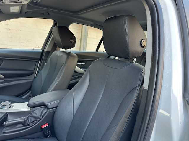 2018 BMW 3 Series 320i xDrive