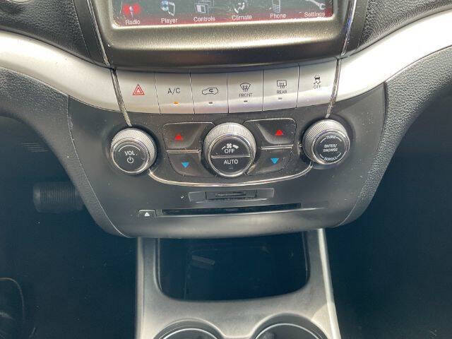 2019 Dodge Journey SE