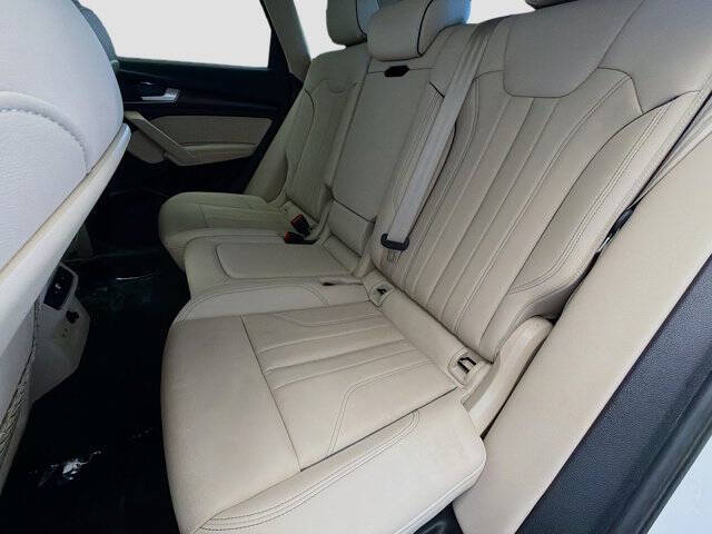 2024 Audi Q5 quattro S line Prem Plus 45 TFSI