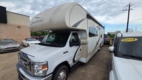 2017 Thor Motor Coach CHATEAU 31E