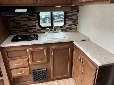 2018 Venture RV Sonic Lite SL167VMS