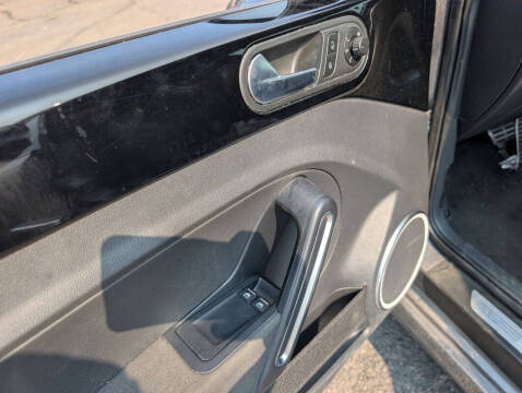 2012 Volkswagen Beetle