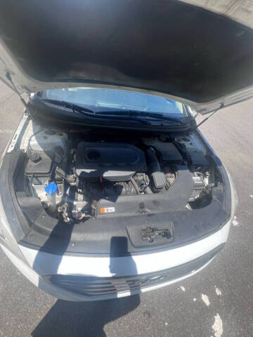 2016 Hyundai Sonata SE