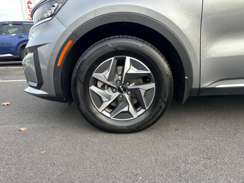 2022 Kia Sorento Hybrid S