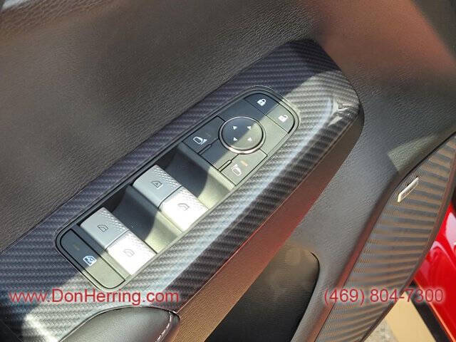 2025 Mitsubishi Outlander ES