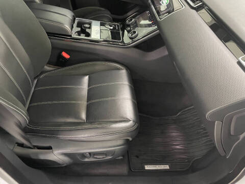 2018 Land Rover Range Rover Velar P380 R-Dynamic SE