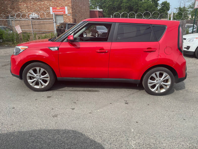 2015 Kia Soul +