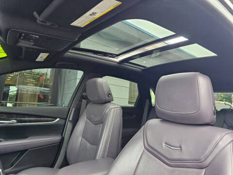 2018 Cadillac XT5 Luxury