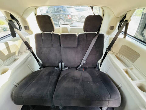 2013 Dodge Grand Caravan SE