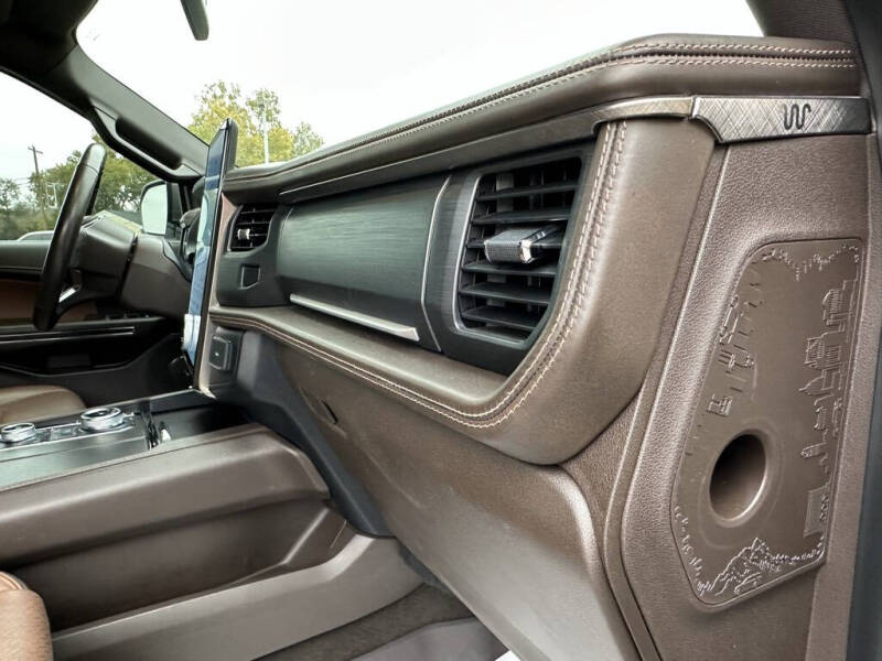 2023 Ford Expedition King Ranch