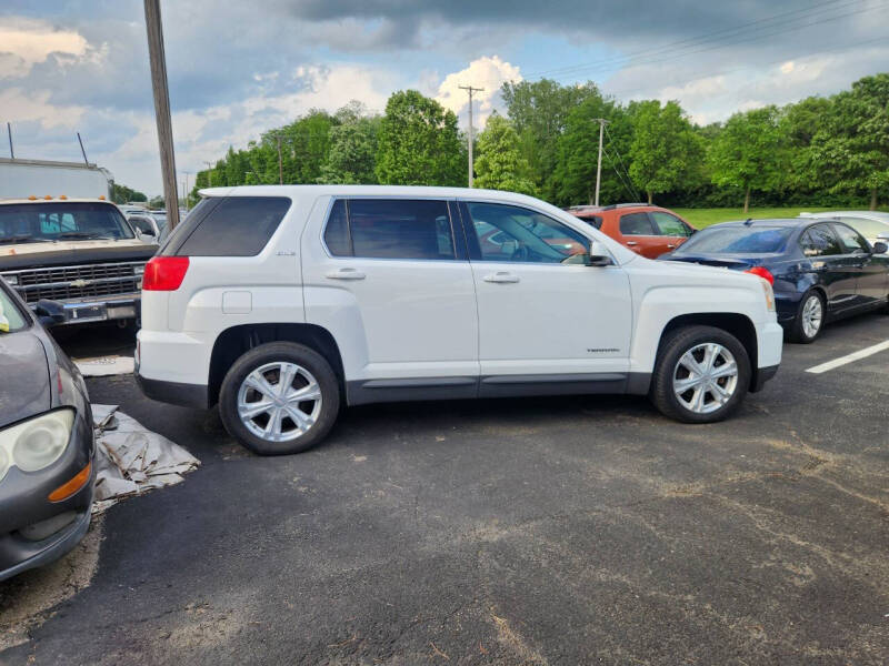 2017 GMC Terrain SLE-1