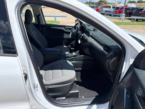 2022 Ford Escape S