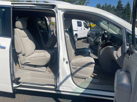 2012 Nissan Quest 3.5 SV