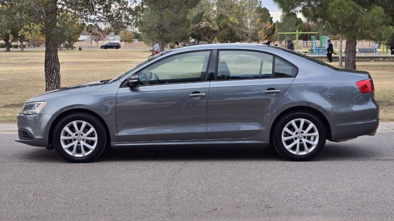 2012 Volkswagen Jetta null photo 10