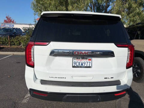 2022 GMC Yukon XL SLE