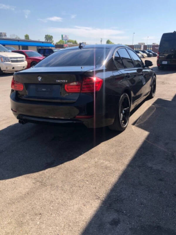 2015 BMW 3 Series 328i