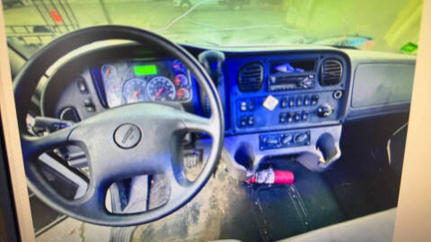 2020 Freightliner M2 106