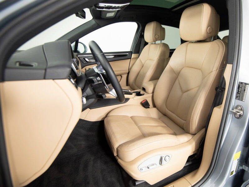 2021 Porsche Macan