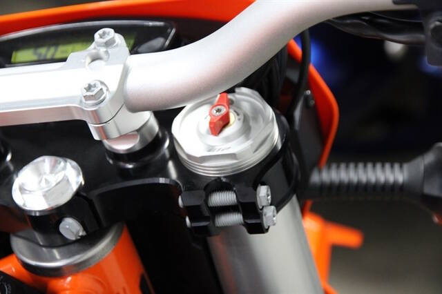 2024 KTM 690 ENDURO