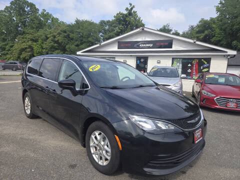 2017 Chrysler Pacifica LX