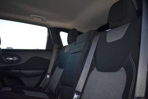 2014 Jeep Cherokee Sport