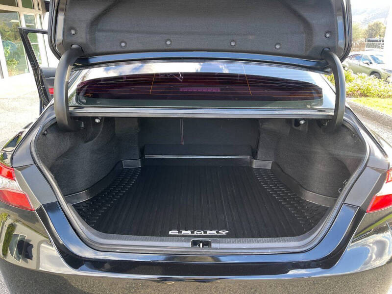 2019 Toyota Camry XSE