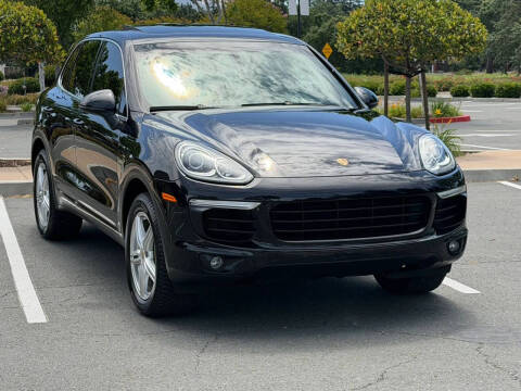 2016 Porsche Cayenne S E-Hybrid