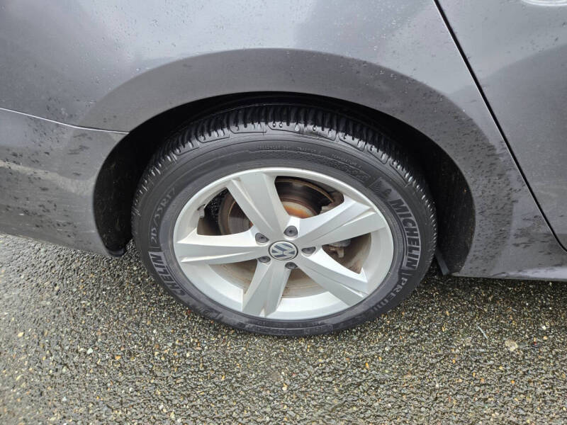 2013 Volkswagen Passat