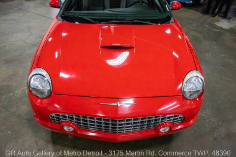 2002 Ford Thunderbird Deluxe