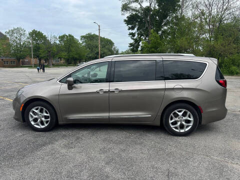 2018 Chrysler Pacifica Touring L