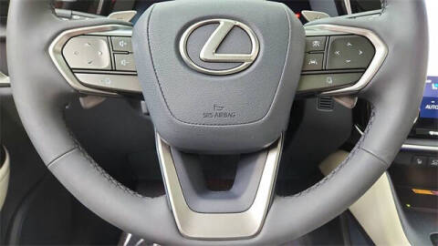 2023 Lexus RZ 450e Luxury