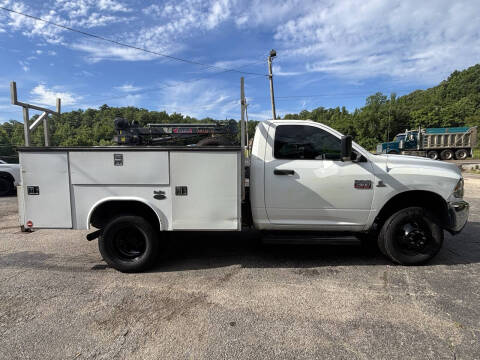 2012 RAM 3500 SLT