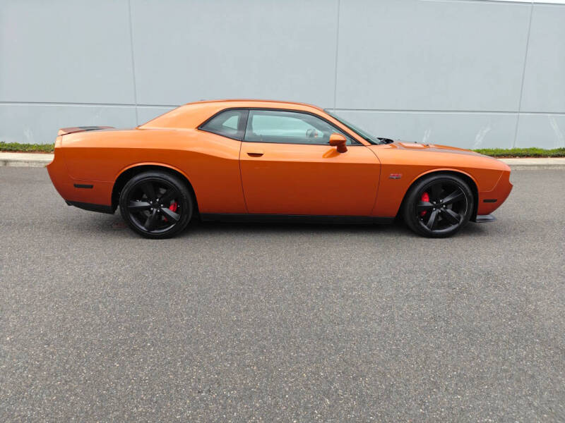 2011 Dodge Challenger SRT8 392