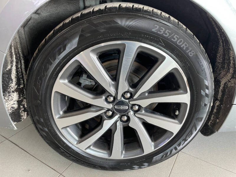 2020 Lincoln Continental Standard