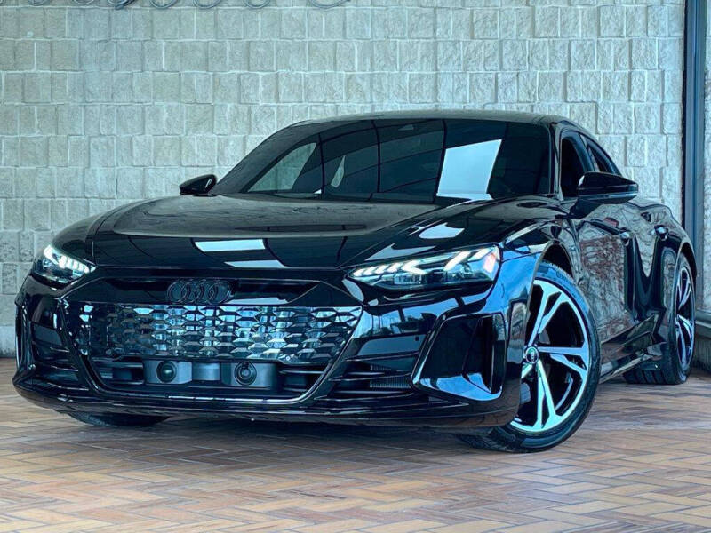 2024 Audi e-tron GT quattro Premium Plus