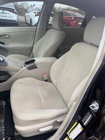 2014 Toyota Prius Two