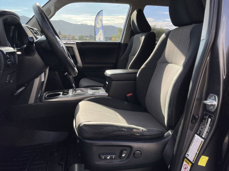 2015 Toyota 4Runner SR5