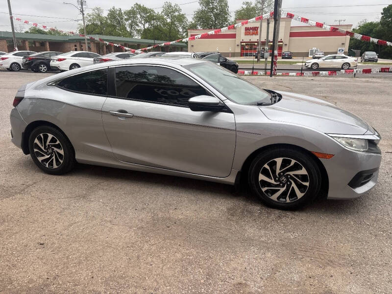 2016 Honda Civic LX-P