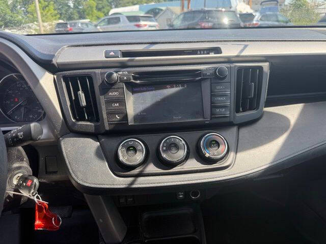 2017 Toyota RAV4 LE