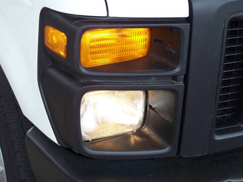 2010 Ford E-Series E-350 SD