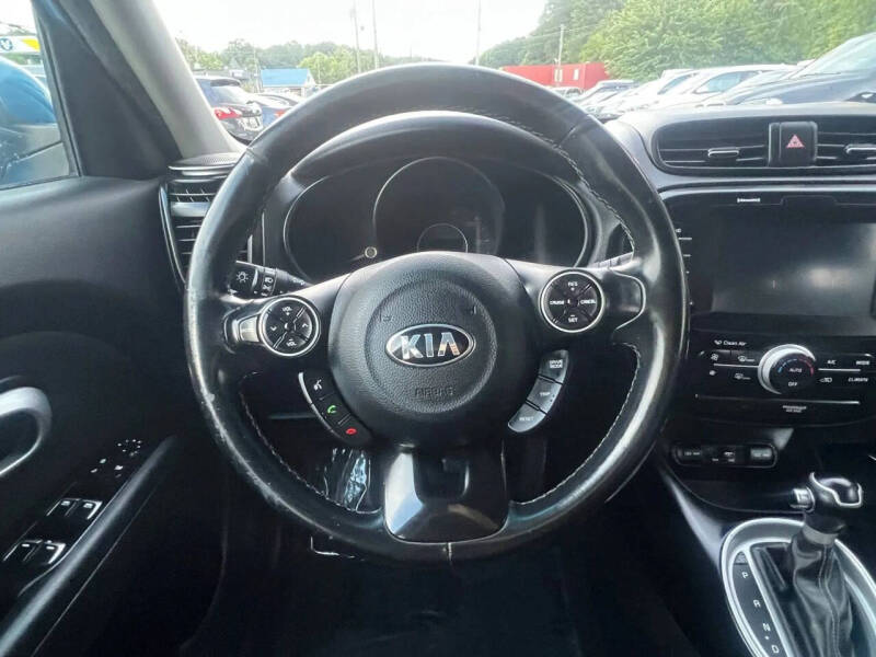 2018 Kia Soul +